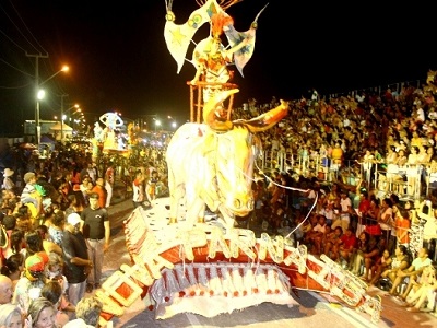 Nova Parnaíba no Samba é a campeã do Carnaval 2016