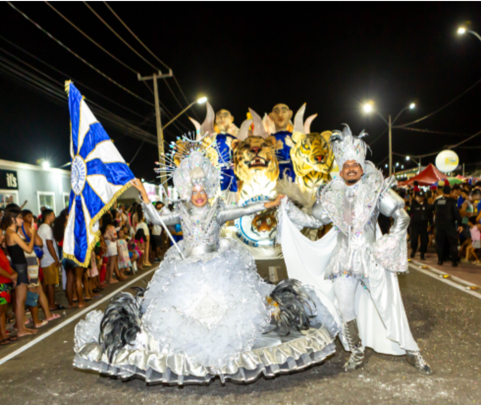 Tetracampeã, escola de samba Princesa do Igaraçu faz história no Carnaval 2025 de Parnaíba