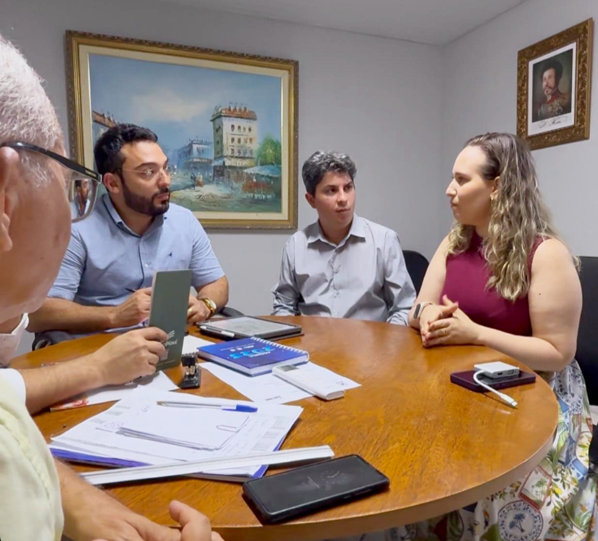 Em parceria com Governo do Estado, prefeito Francisco Emanuel entregará centenas de títulos de terra em Parnaíba Em parceria com Governo do Estado, prefeito Francisco Emanuel entregará centenas de títulos de terra em Parnaíba