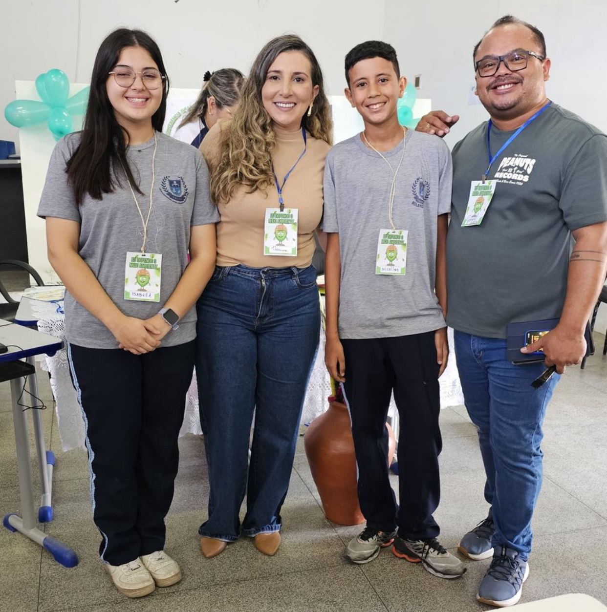 Escola Municipal Cívico Integral Roland Jacob realiza etapa da VI Conferência Nacional Infantojuvenil pelo Meio Ambiente Escola Municipal Cívico Integral Roland Jacob realiza etapa da VI Conferência Nacional Infantojuvenil pelo Meio Ambiente