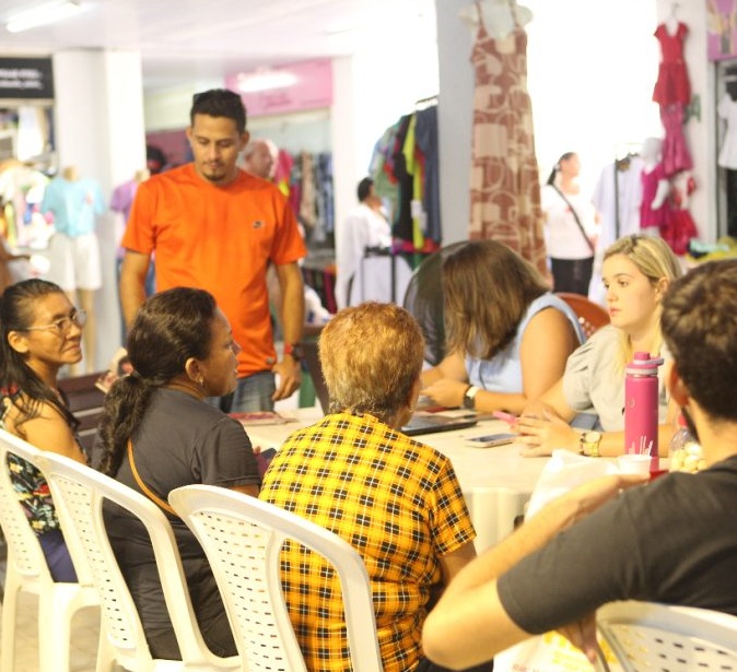 Programação especial no Shopping Popular Sílvio Santos garante aos parnaibanos acesso a serviços públicos e cidadania Programação especial no Shopping Popular Sílvio Santos garante aos parnaibanos acesso a serviços públicos e cidadania