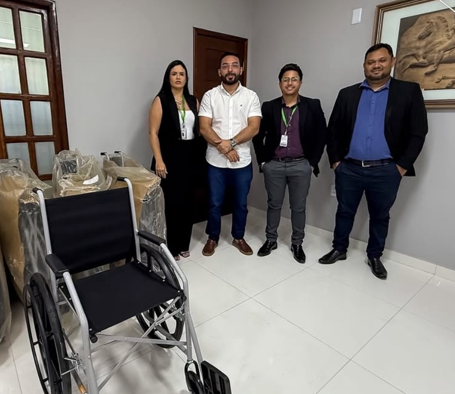 Prefeito Francisco Emanuel recebe visita institucional de representantes do Banco SICREDI