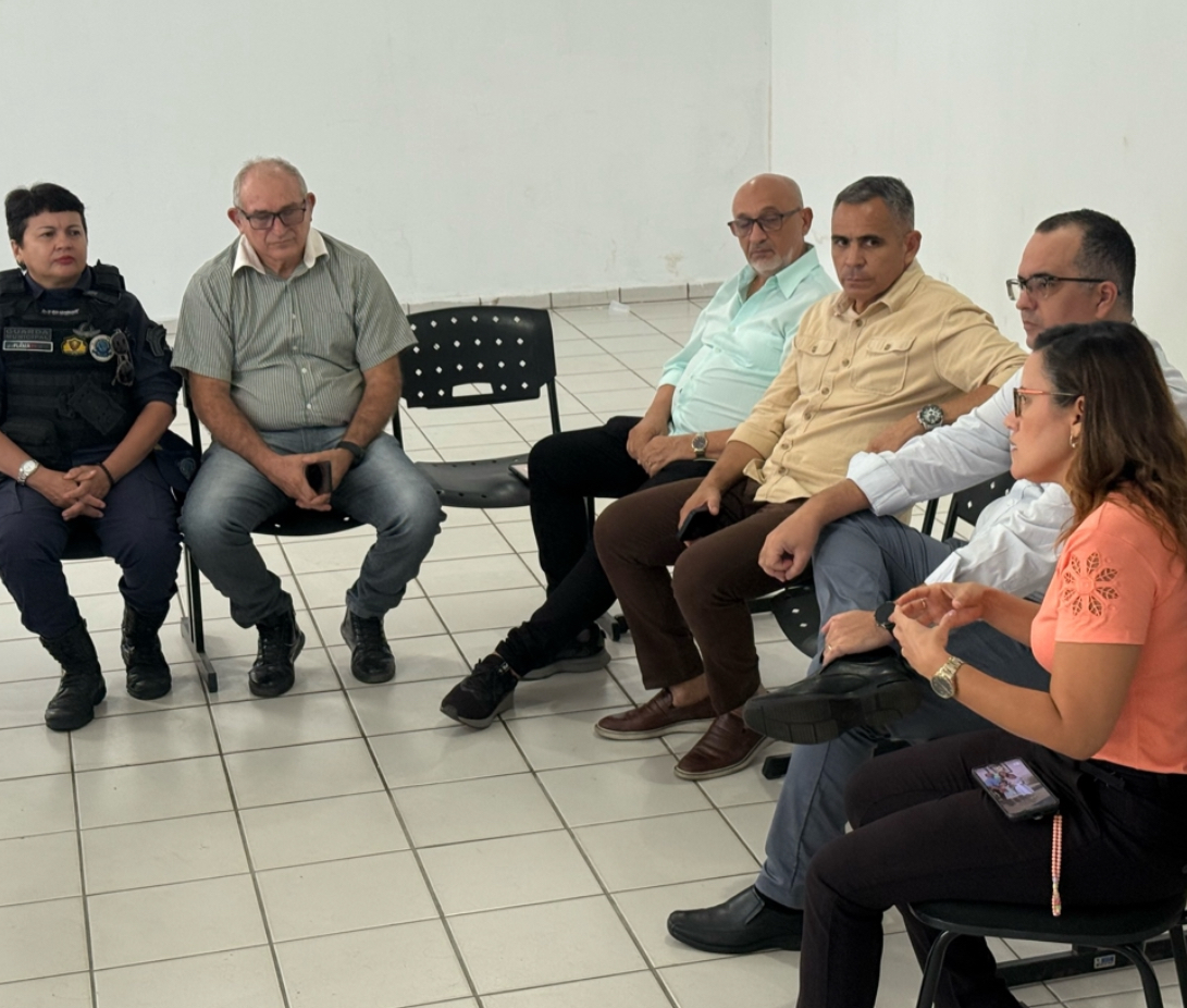 Prefeito Francisco Emanuel determina ação conjunta para tratar da situação de pessoas em condição vulnerável nos espaços públicos de Parnaíba