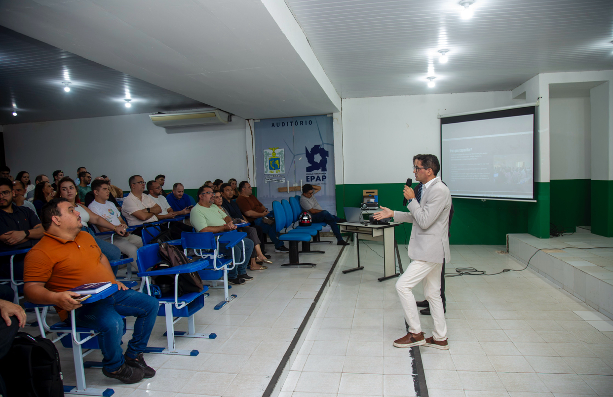 Prefeitura de Parnaíba capacita gestores e servidores municipais sobre a nova lei de licitações e contratos Prefeitura de Parnaíba capacita gestores e servidores municipais sobre a nova lei de licitações e contratos