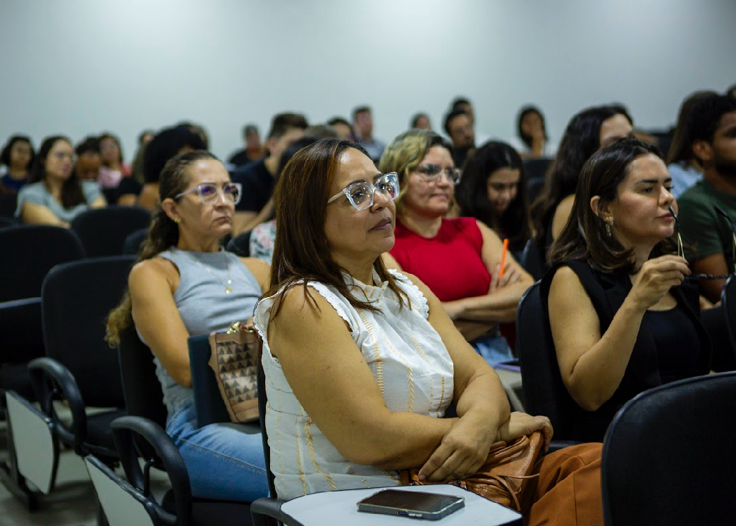 Em parceria com o COREN-PI, Prefeitura de Parnaíba treina médicos e enfermeiros sobre prevenção e cuidados com pés diabéticos Em parceria com o COREN-PI, Prefeitura de Parnaíba treina médicos e enfermeiros sobre prevenção e cuidados com pés diabéticos