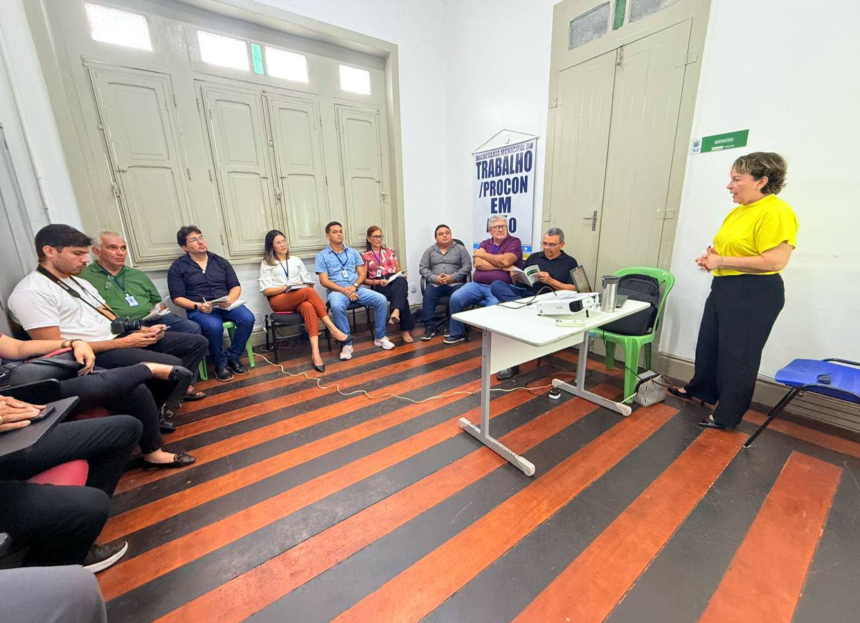 Servidores do PROCON Municipal de Parnaíba participam de curso de qualificação