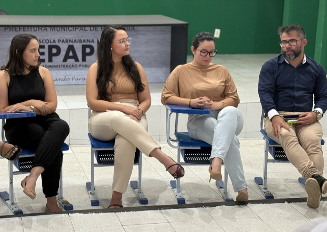 Representantes do Conselho de Arquitetura e Urbanismo do Piauí, Ceará e Maranhão discutem estratégias de desenvolvimento regional com gestores da Prefeitura de Parnaíba Representantes do Conselho de Arquitetura e Urbanismo do Piauí, Ceará e Maranhão discutem estratégias de desenvolvimento regional com gestores da Prefeitura de Parnaíba